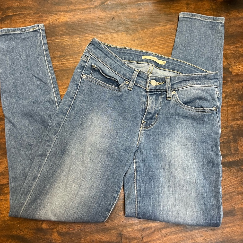 Levi’s 711 Skinny jeans size 26